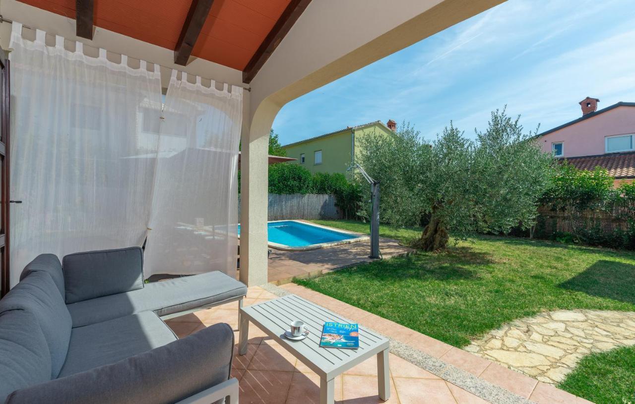 Villa Lucas Novigrad Istria Exterior foto