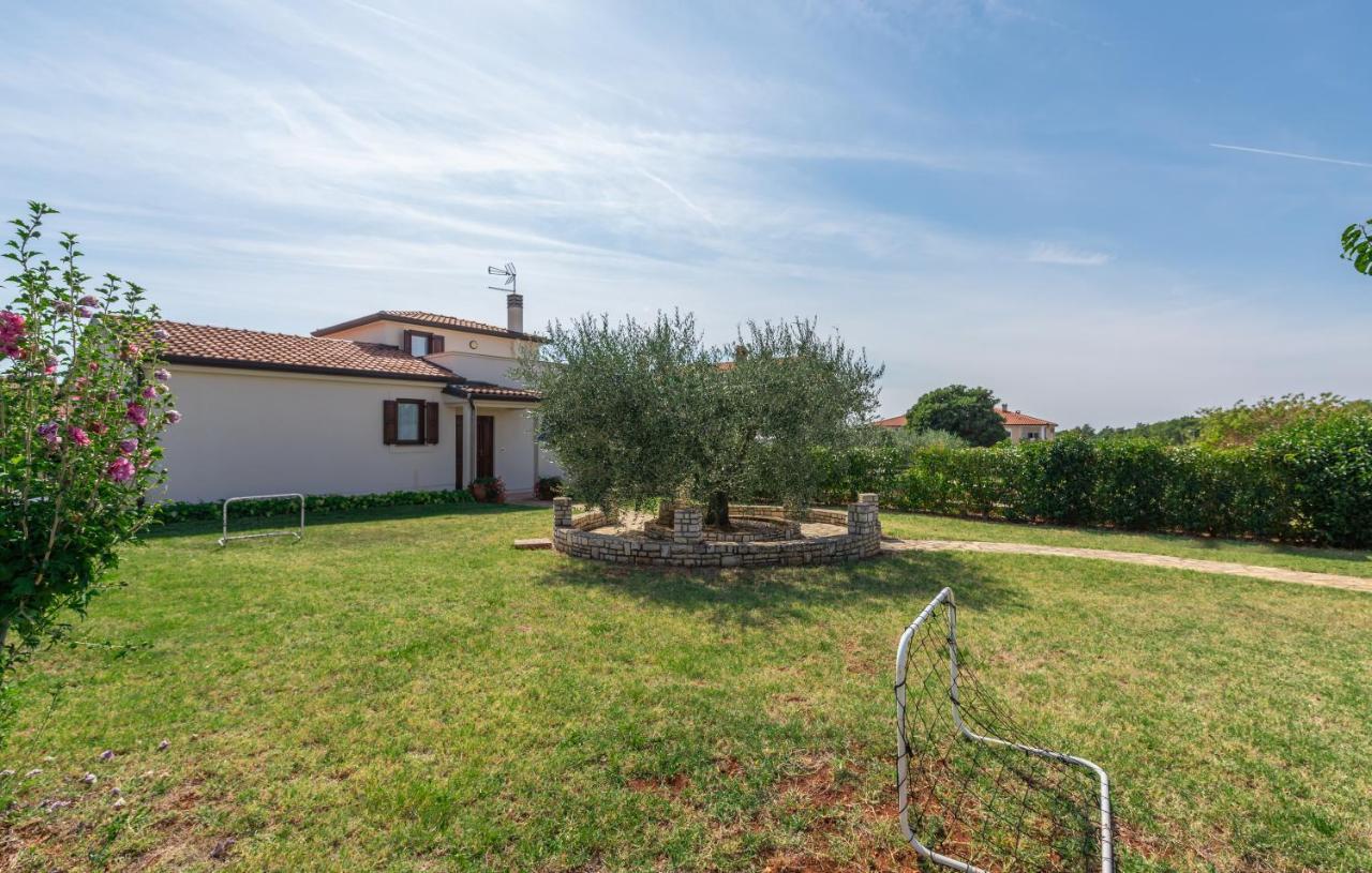 Villa Lucas Novigrad Istria Exterior foto